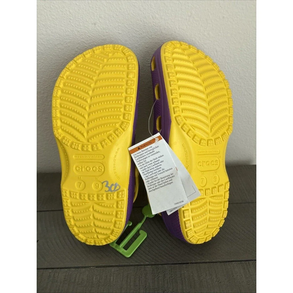 Crocs Los Angeles Lakers NBA Classic Clogs Purple Gold Men's 7 Women's 9 NEW